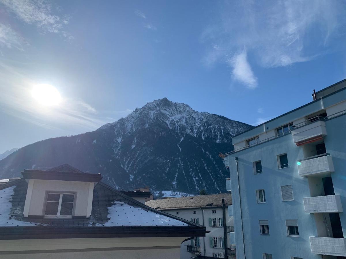 Brig City Mountain View Екстериор снимка