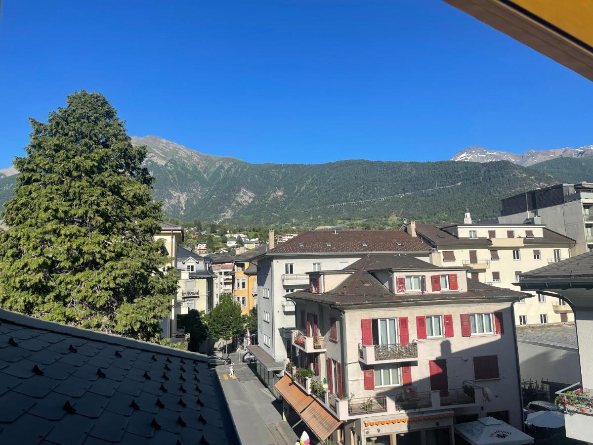 Brig City Mountain View Екстериор снимка